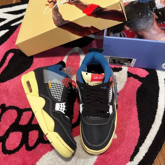 Jordan 4 Retro Union Off Noir – Size 4 – Brand New